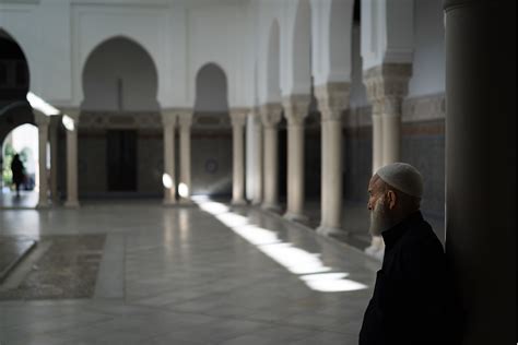 Islamic Society .